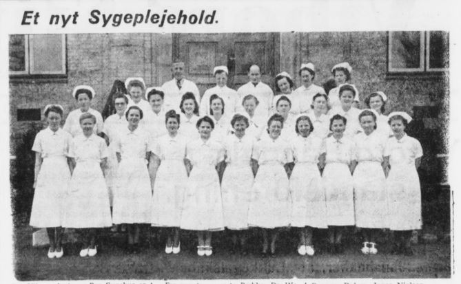 Et nyt sygeplejehold, den 30. marts 1944.